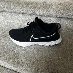 NIKE REACT INFINITY FLYKNIT 3 Running Shoes / Ms-Sz 10